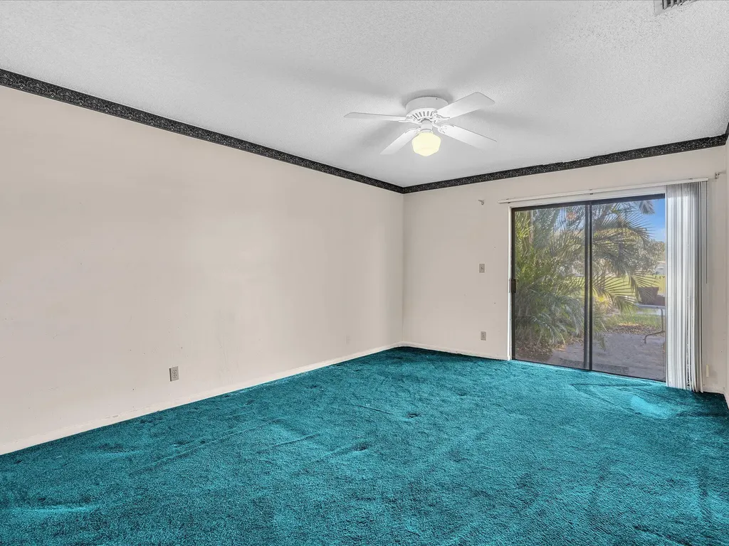 8949 NW 9th Place Plantation FL 33324