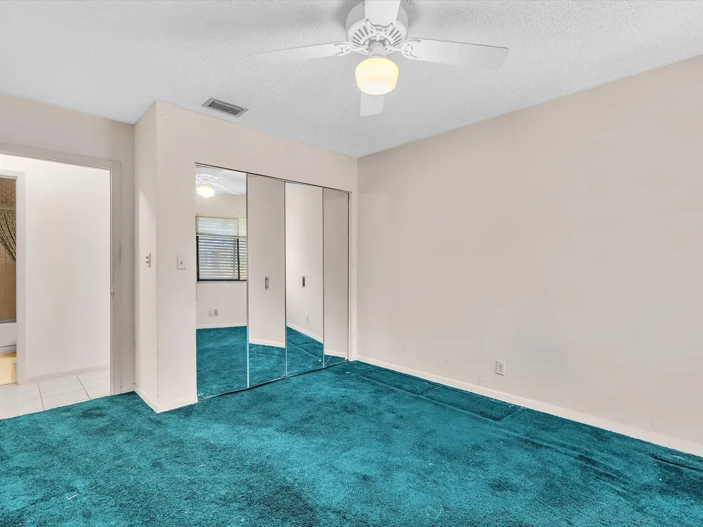 8949 NW 9th Place Plantation FL 33324