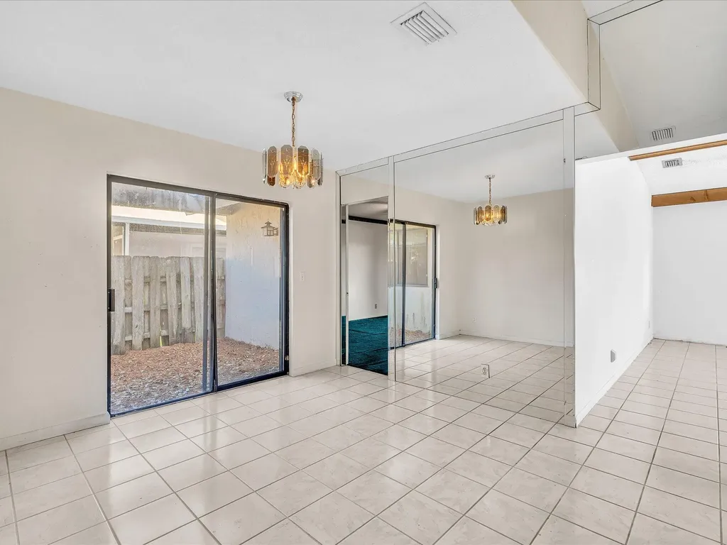 8949 NW 9th Place Plantation FL 33324