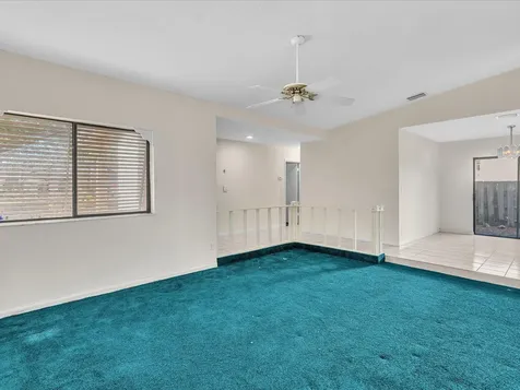 8949 NW 9th Place Plantation FL 33324