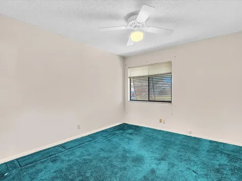 8949 NW 9th Place Plantation FL 33324