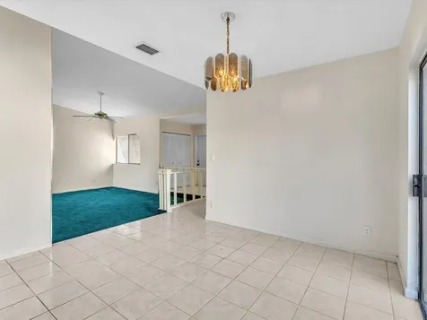 8949 NW 9th Place Plantation FL 33324