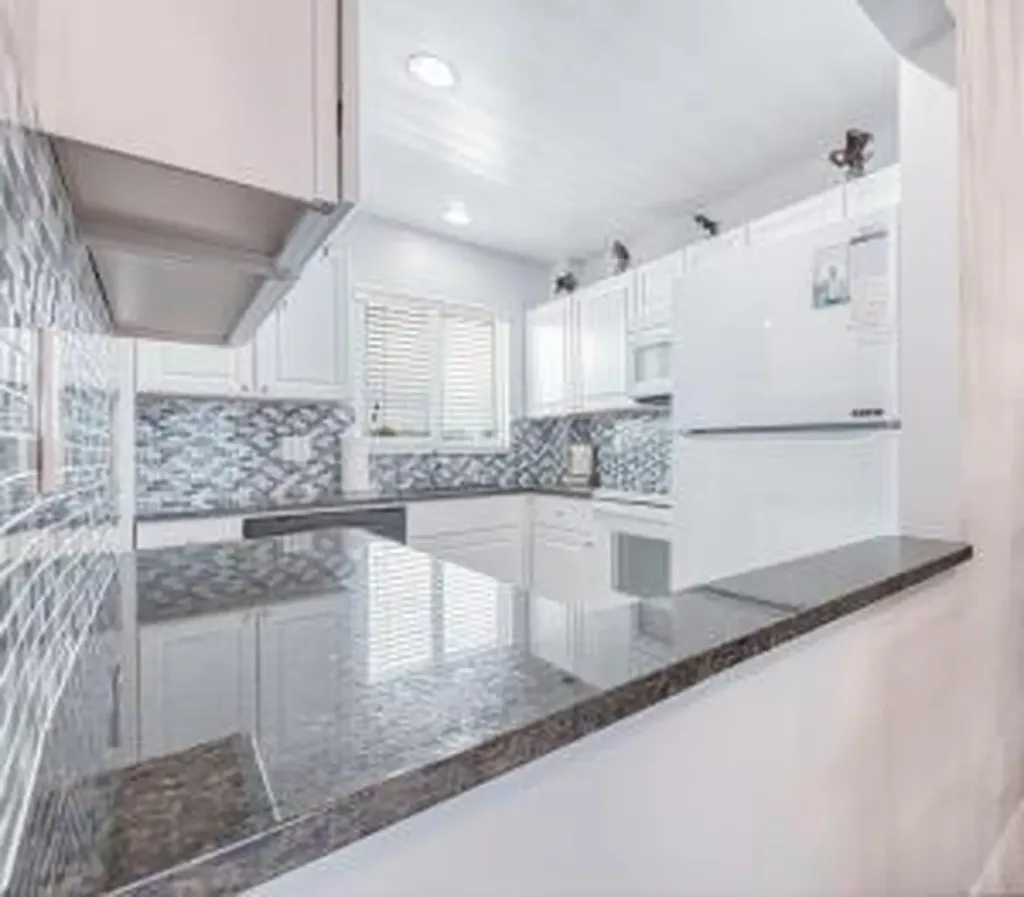 646 Snug Harbor Drive Boynton Beach FL 33435