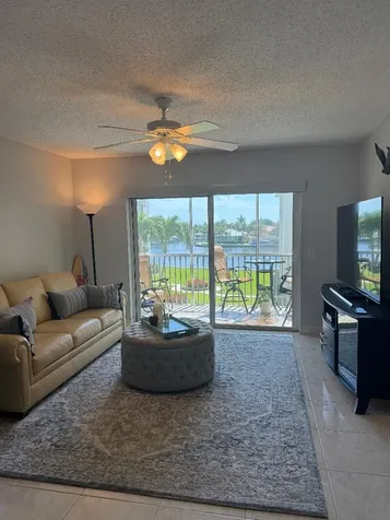 646 Snug Harbor Drive Boynton Beach FL 33435