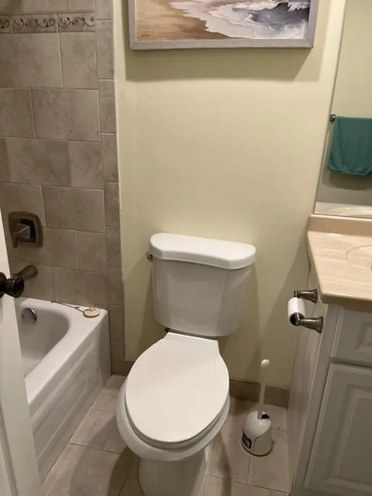 457 Flanders Delray Beach FL 33484