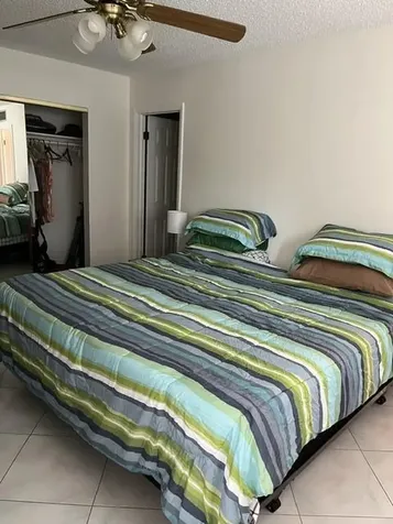 457 Flanders Delray Beach FL 33484