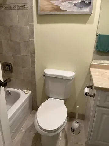 457 Flanders Delray Beach FL 33484