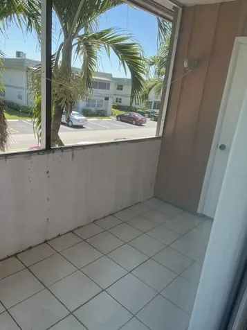 457 Flanders Delray Beach FL 33484