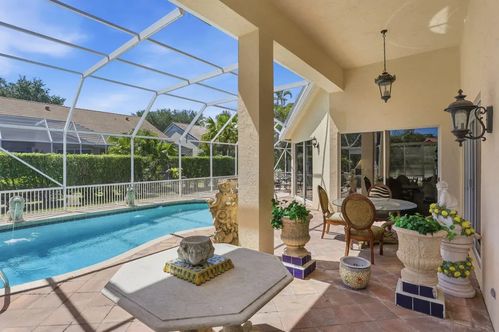 7821 Dorchester Road Boynton Beach FL 33472