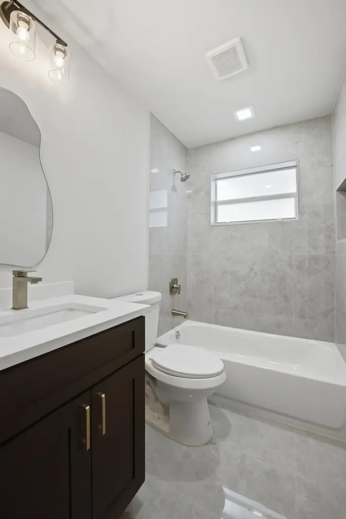 2908 NW 24th Way Boca Raton FL 33431