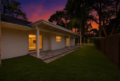 2908 NW 24th Way Boca Raton FL 33431