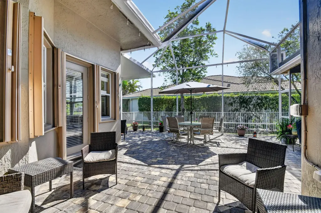 6664 Murano Way Lake Worth FL 33467