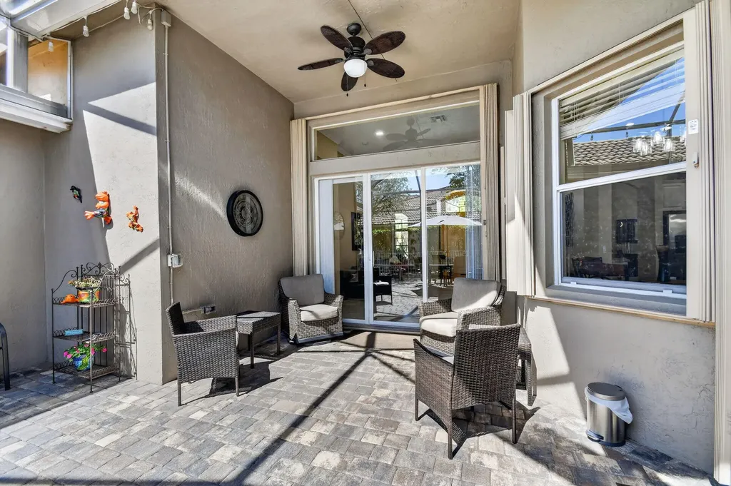 6664 Murano Way Lake Worth FL 33467