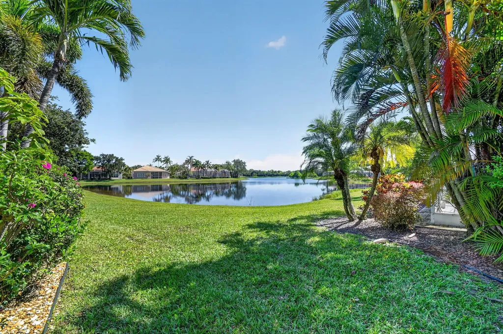 6664 Murano Way Lake Worth FL 33467
