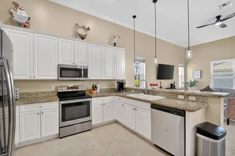 6664 Murano Way Lake Worth FL 33467