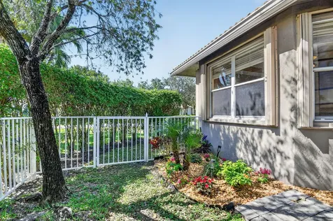 6664 Murano Way Lake Worth FL 33467