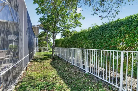 6664 Murano Way Lake Worth FL 33467