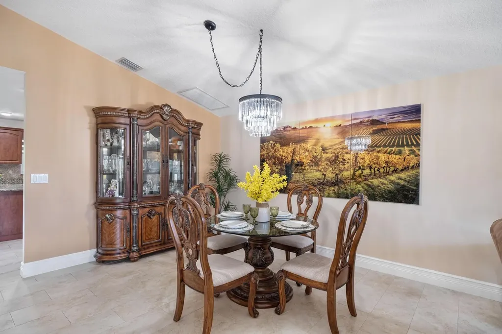 1128 Hatteras Circle Greenacres FL 33413