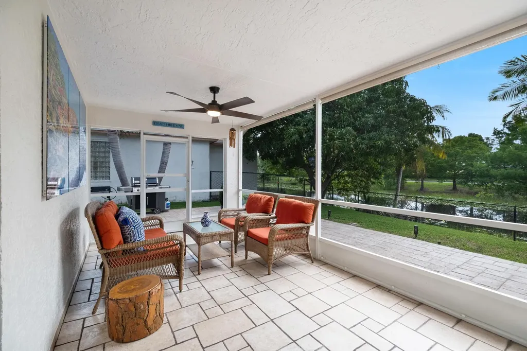 1128 Hatteras Circle Greenacres FL 33413