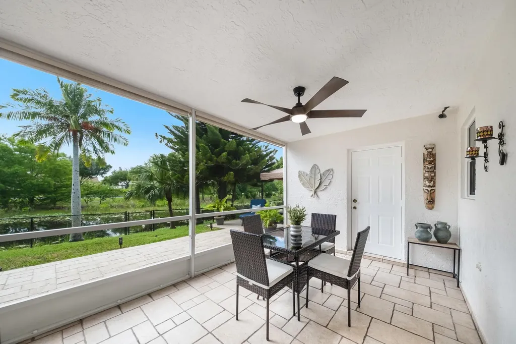 1128 Hatteras Circle Greenacres FL 33413