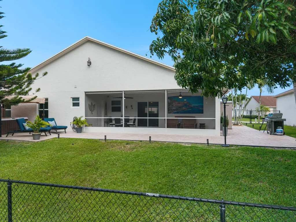 1128 Hatteras Circle Greenacres FL 33413