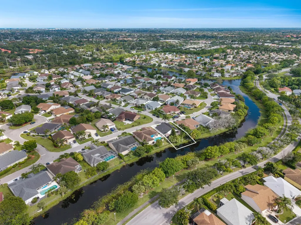1128 Hatteras Circle Greenacres FL 33413