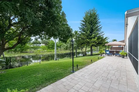 1128 Hatteras Circle Greenacres FL 33413