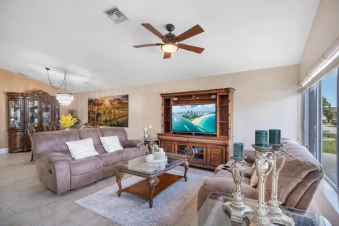 1128 Hatteras Circle Greenacres FL 33413