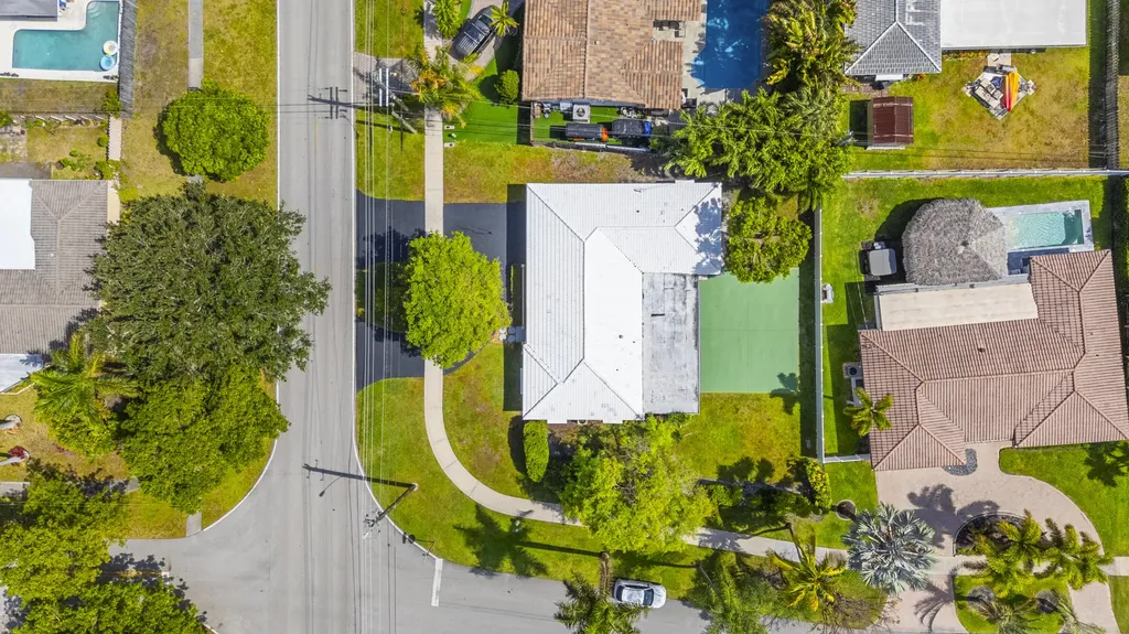 1424 SE 12th Avenue Deerfield Beach FL 33441