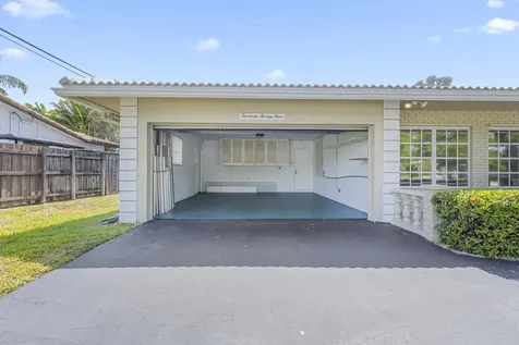 1424 SE 12th Avenue Deerfield Beach FL 33441