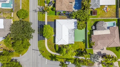 1424 SE 12th Avenue Deerfield Beach FL 33441