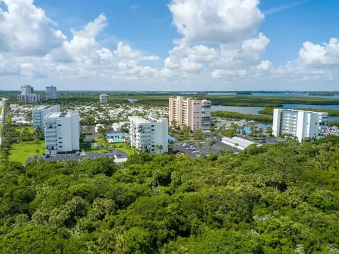 5167 N Highway A1a Highway Fort Pierce FL 34949