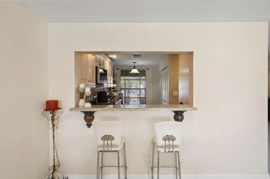 8634 Via Reale Boca Raton FL 33496