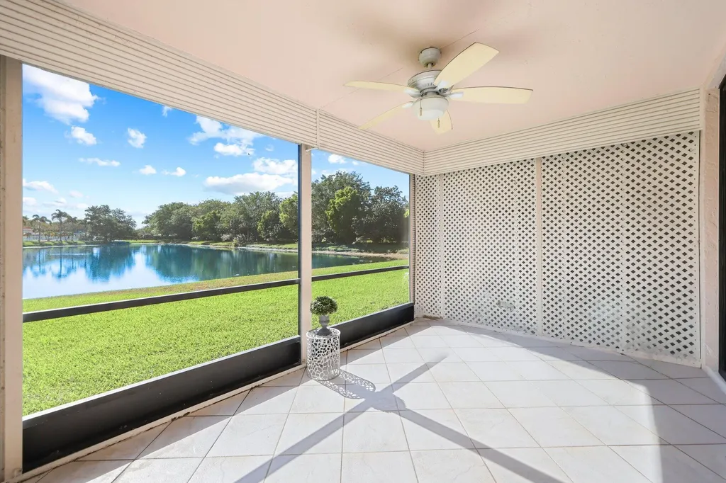 8634 Via Reale Boca Raton FL 33496