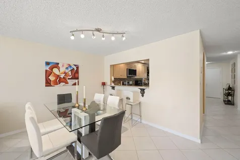 8634 Via Reale Boca Raton FL 33496