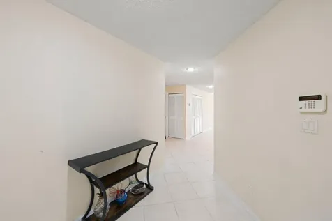 8634 Via Reale Boca Raton FL 33496
