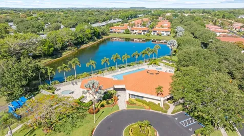 8634 Via Reale Boca Raton FL 33496
