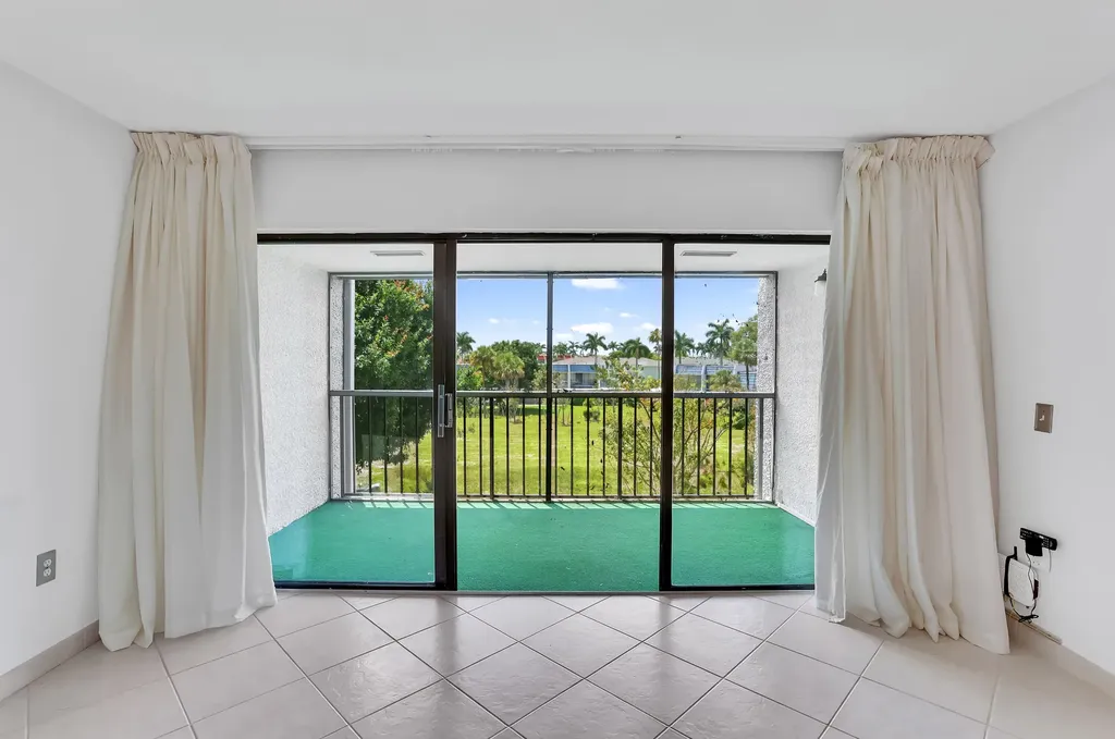 4290 Deste Court Lake Worth FL 33467