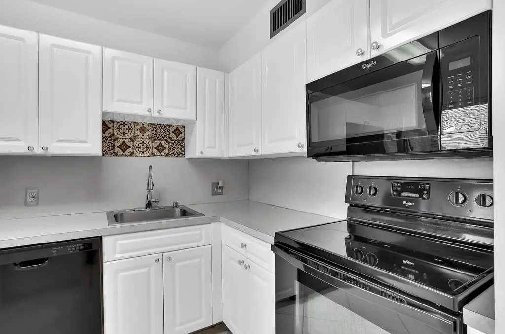 4290 Deste Court Lake Worth FL 33467