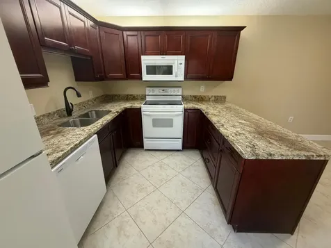 2407 24th Lane Palm Beach Gardens FL 33418