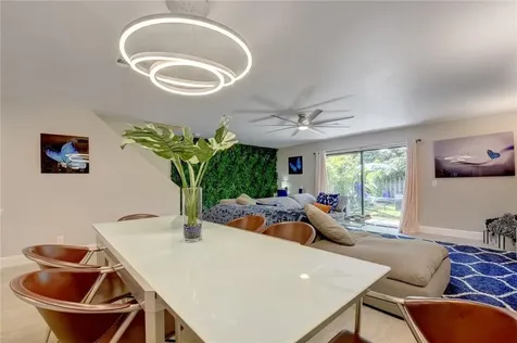 246 Avenue L Delray Beach FL 33483