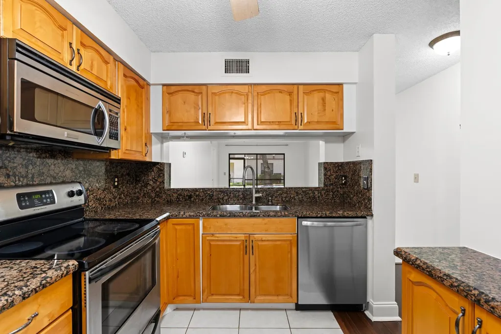 3129 Millwood Terrace Boca Raton FL 33431