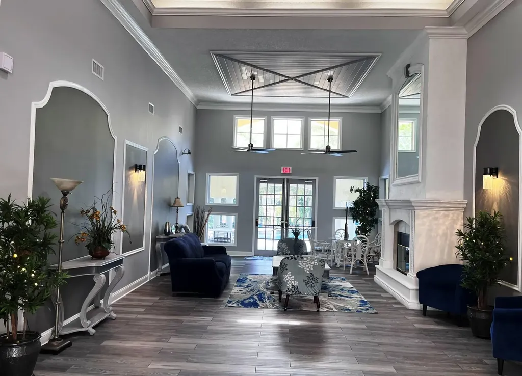 815 W Boynton Beach Boulevard Boynton Beach FL 33426
