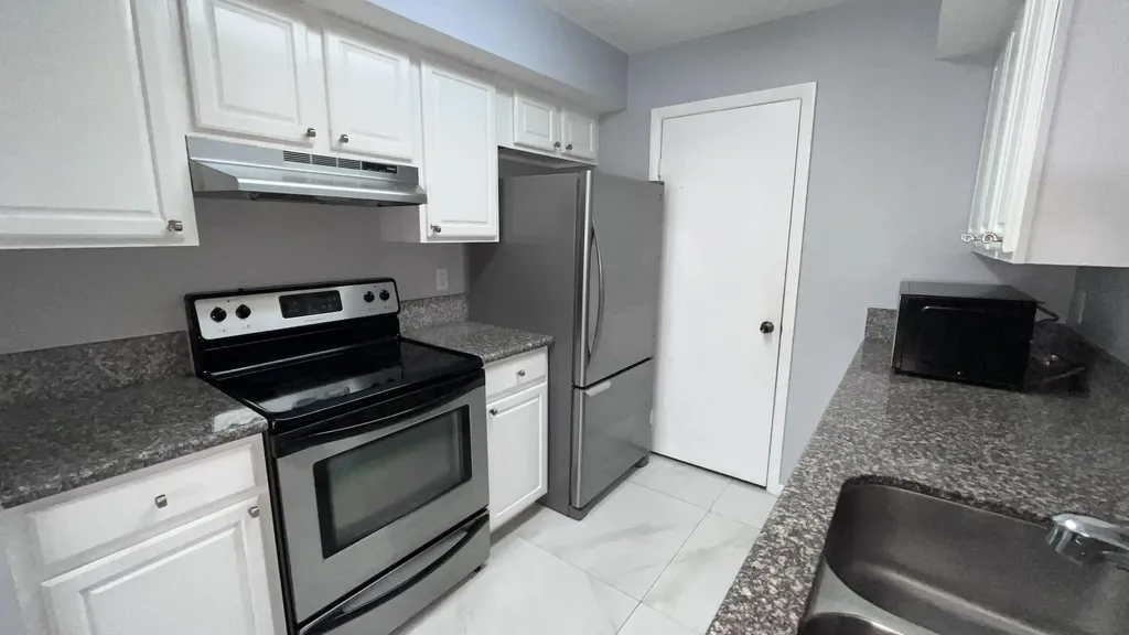 815 W Boynton Beach Boulevard Boynton Beach FL 33426
