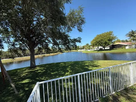 6031 Wedgewood Village Circle Greenacres FL 33463