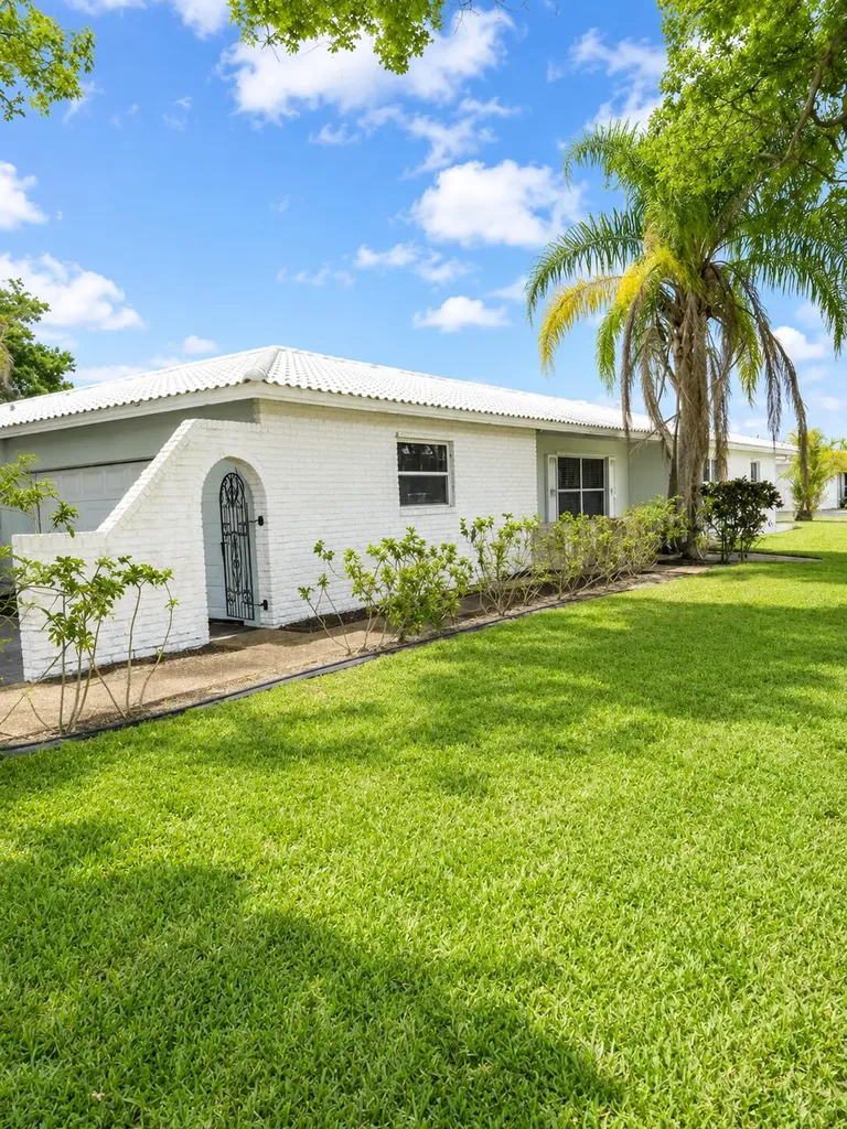 2925 NW 115th Terrace Coral Springs FL 33065