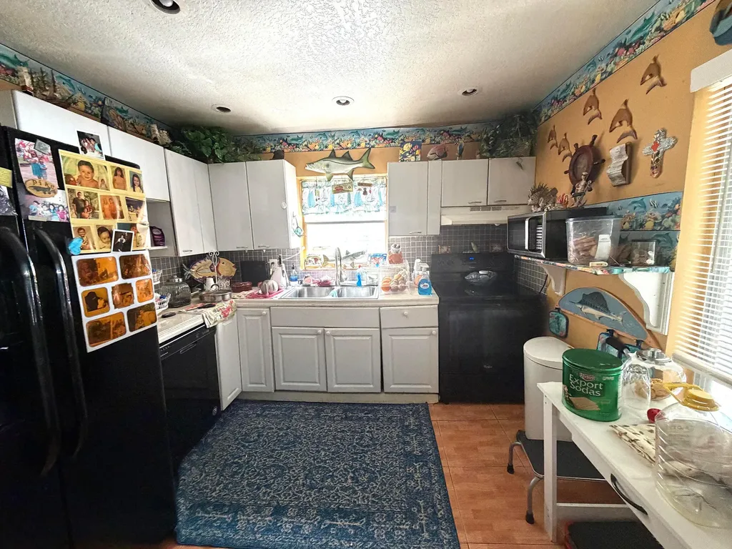 2926 Hiawatha Avenue West Palm Beach FL 33409