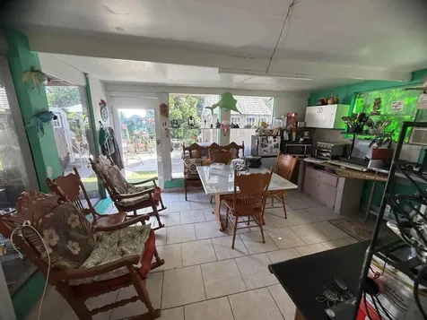 2926 Hiawatha Avenue West Palm Beach FL 33409