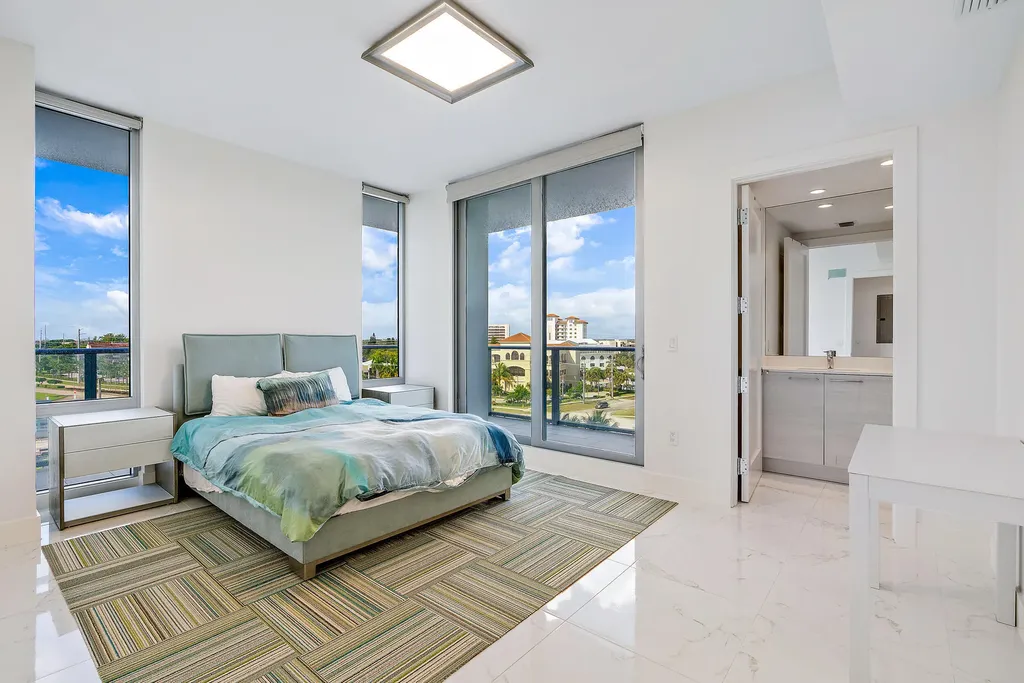 1 Water Club Way North Palm Beach FL 33408