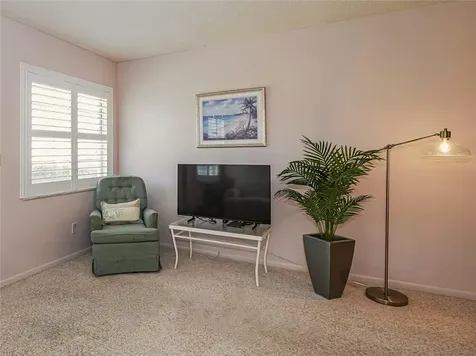 21 Pine Arbor Lane Vero Beach FL 32962